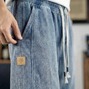 [Leve 4 Pague Só 2!] Bermuda Jeans Knox Masculina em Sarja de Algodão e Poliéster com Cós Elástico + BRINDES